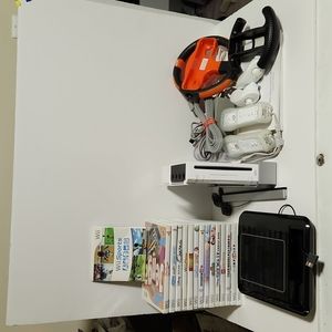 Nintendo Wii Bundle!!